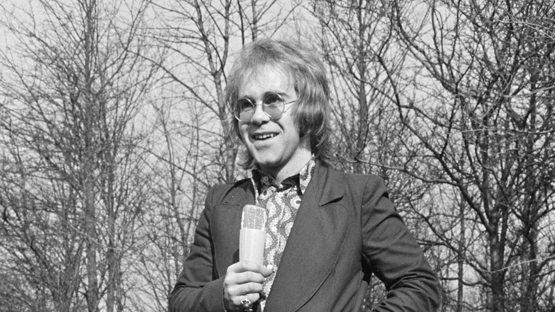 File:Popzanger Elton John in Nederland Elton John in Amsterdamse bos, Bestanddeelnr 924-2764.jpg