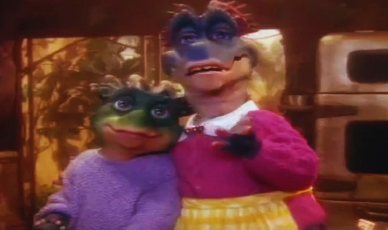 Screenshot from Dinosaurs (1991–1994)