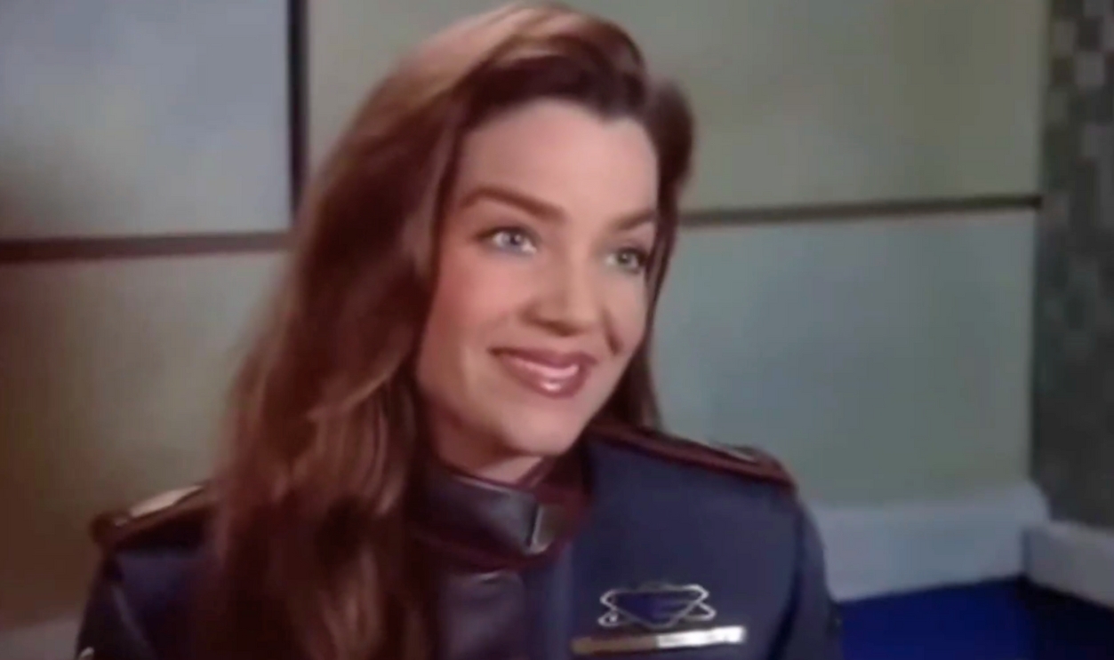 Claudia Christian’s Foot In Babylon 5