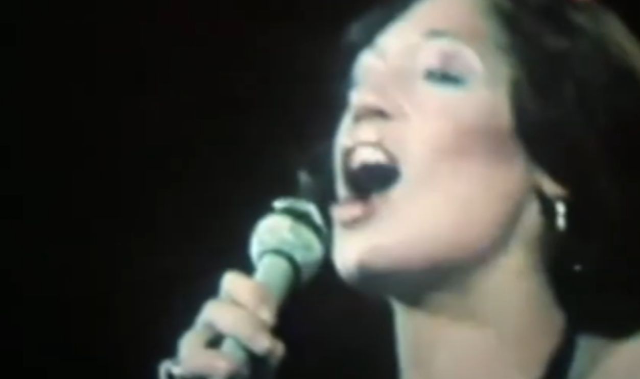 Turn the Beat Around (Vicki Sue Robinson)