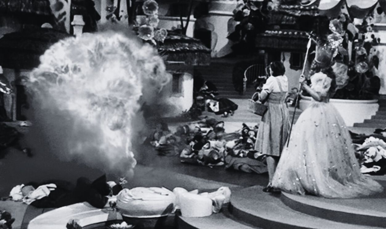 Screenshot from The Wizard of Oz (1939)