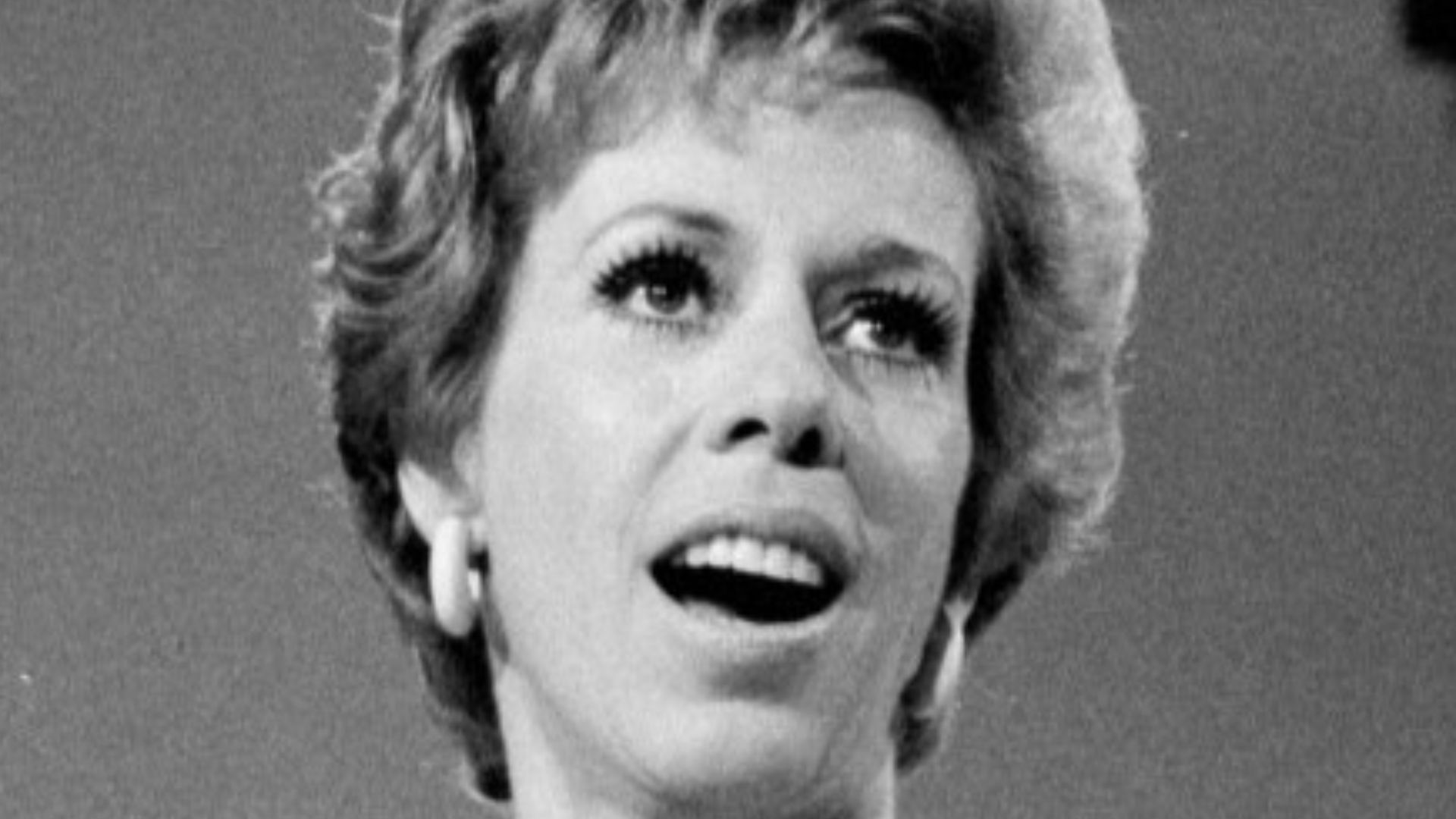 File:Carol Burnett 1973 (cropped).JPG