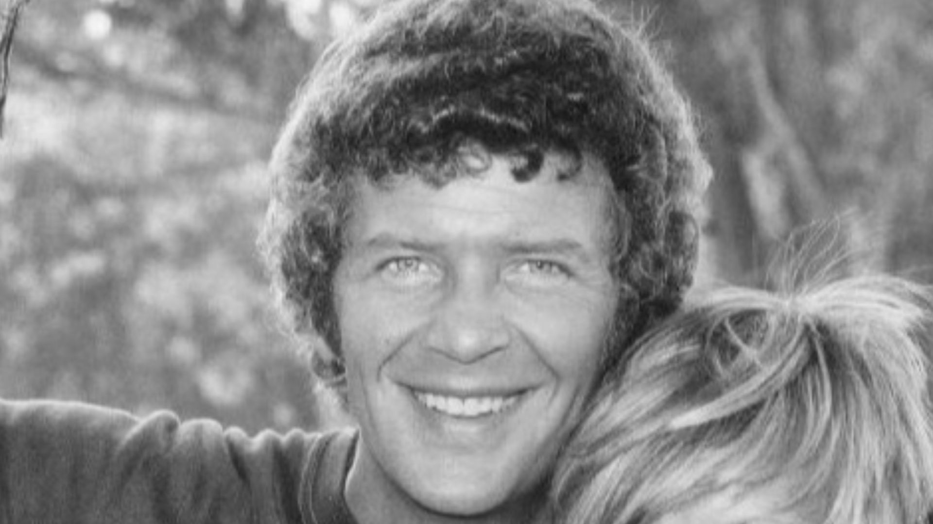 File:The Brady Bunch Robert Reed Florence Henderson 1973.jpg