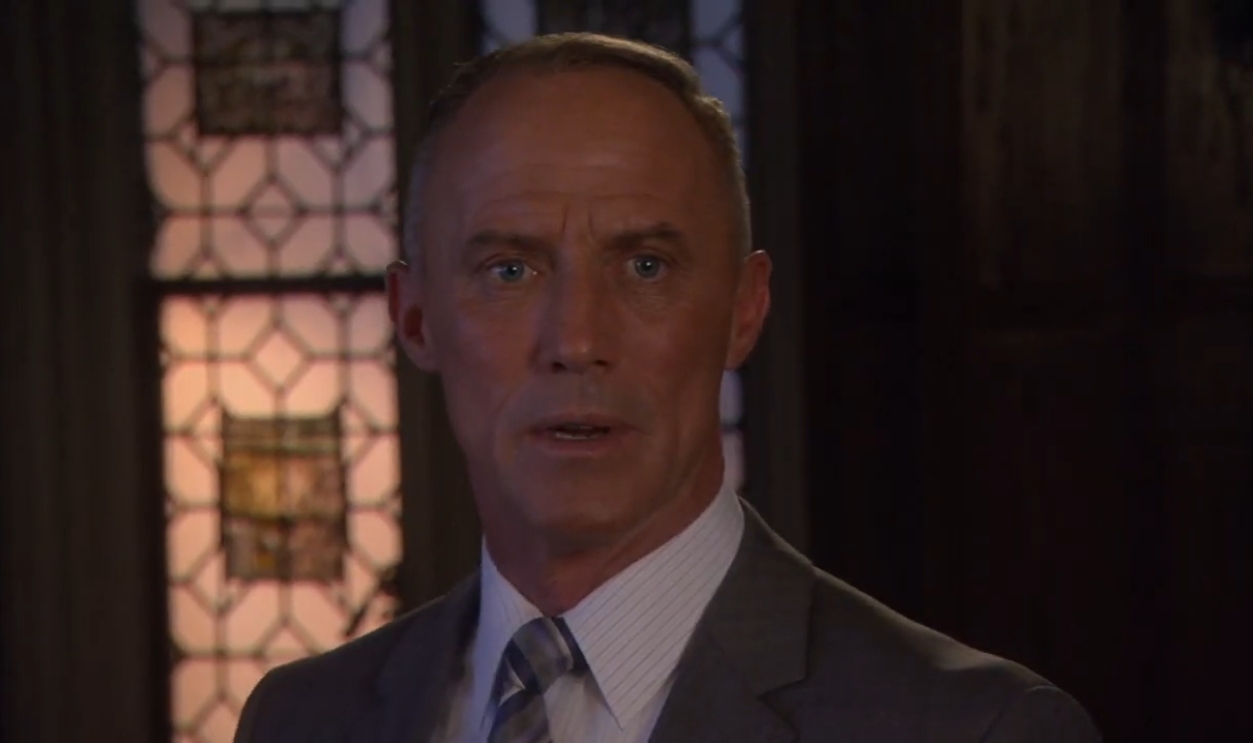 Screenshot from Gossip Girl (2007–2012)