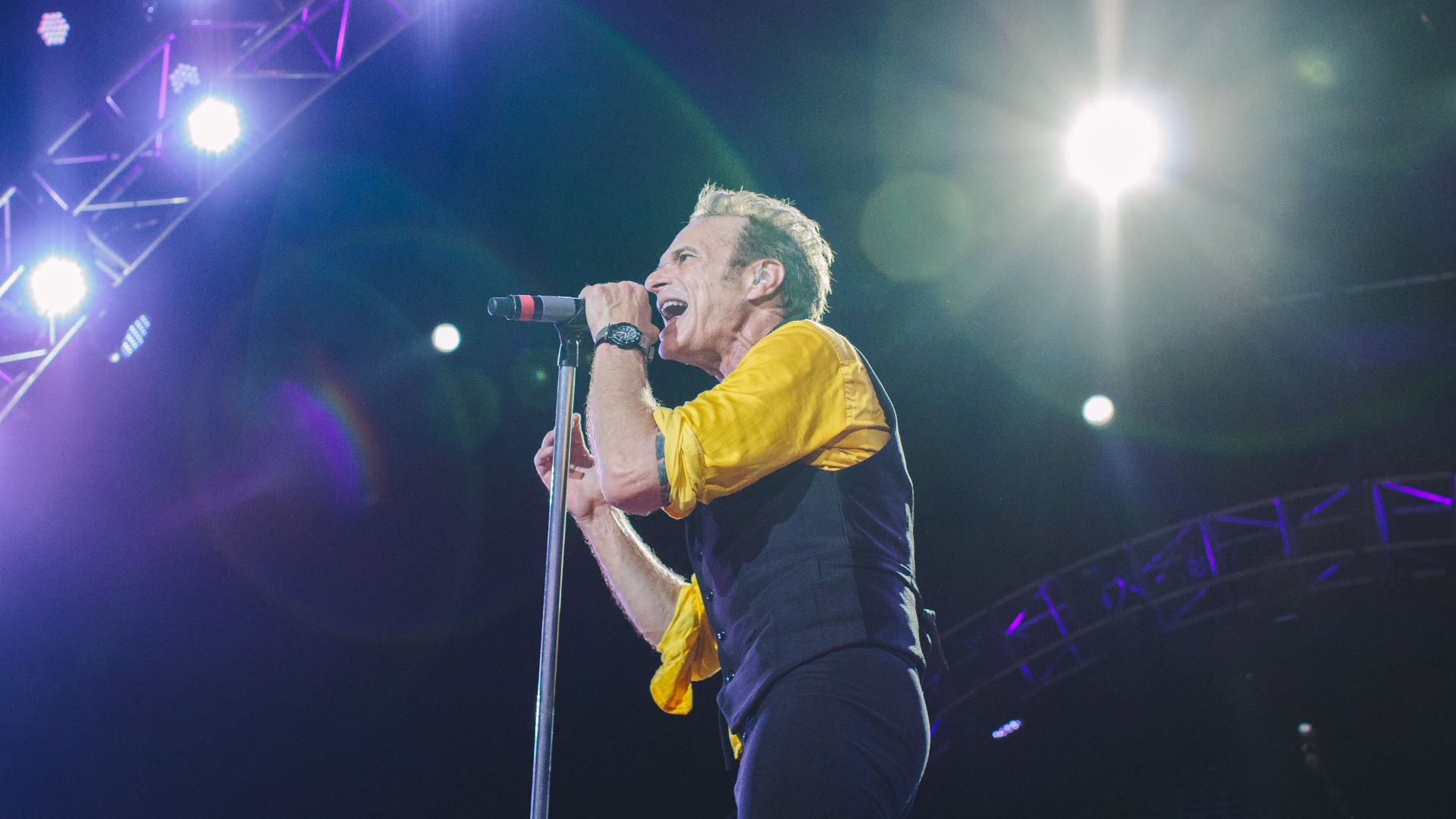 File:Van Halen-8809 (20616696626).jpg