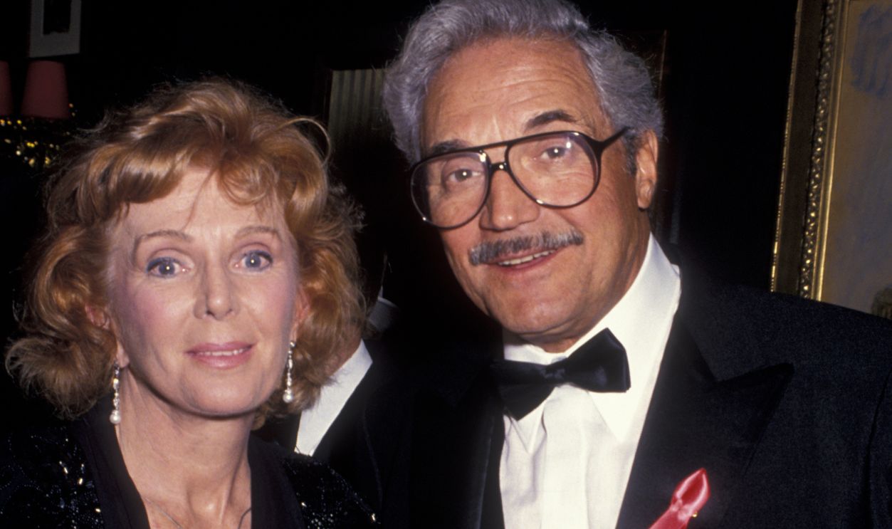Gettyimages - 125314334, Second Annual Primetime Emmy Awards Viewing Party NEW YORK CITY - SEPTEMBER 19: Actor Hal Linden and wife Frances Martin attend Second Annual Primetime Emmy Awards Viewing Party on September 19, 1993 at the Russian Tea Room in New York City.