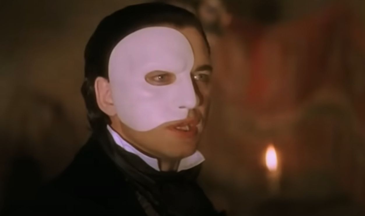 Screenshot from The Phantom of the Opera (2004)