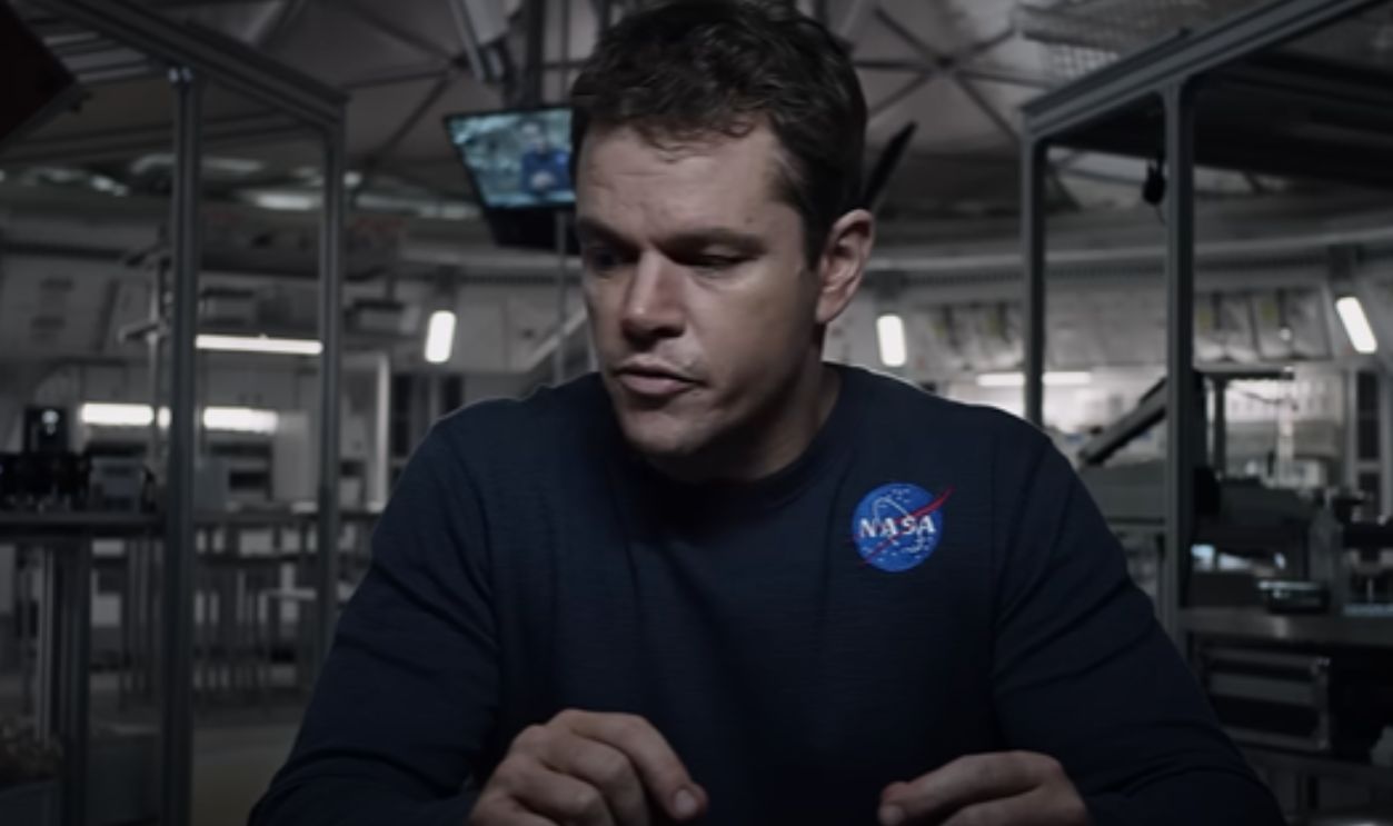 Screenshot from The Martian (2015)