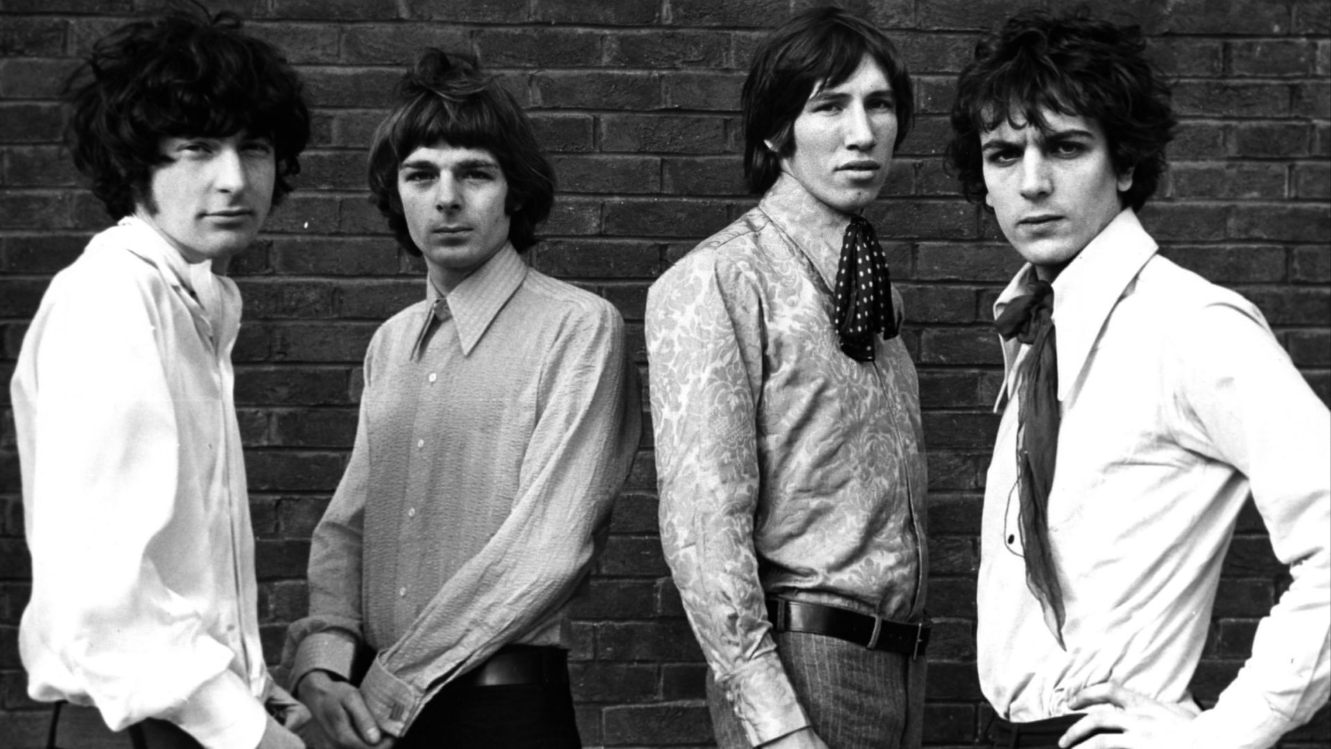 File:Pink Floyd 1967 with Syd Barrett (higher quality).jpg