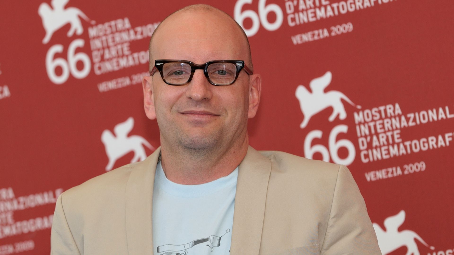 File:Steven Soderbergh at the 66th Mostra.jpg