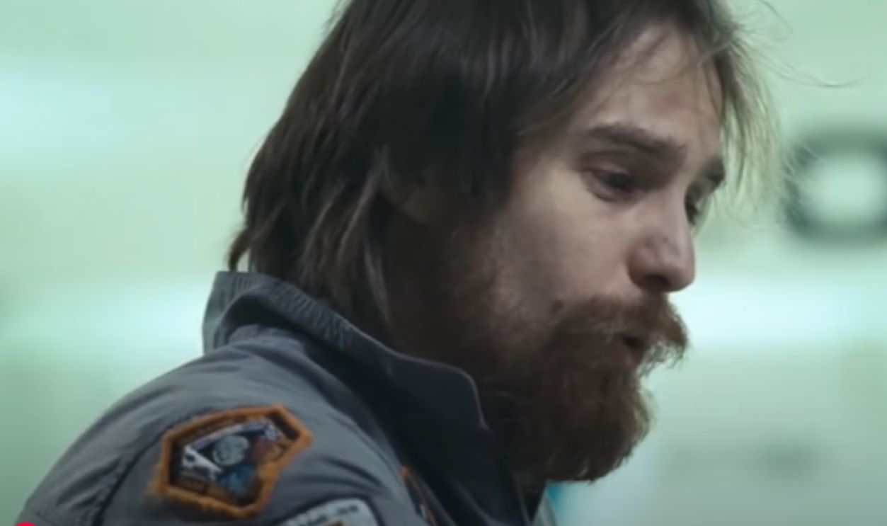 Screenshot from Moon (2009)