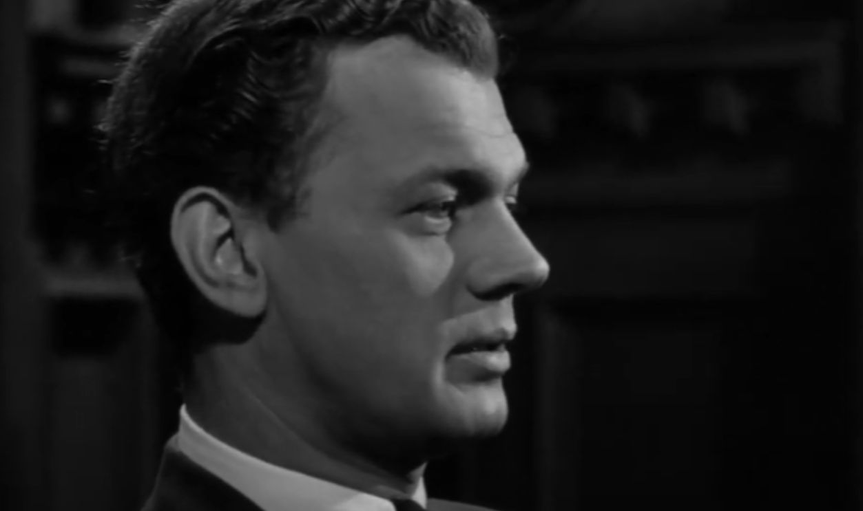 Screenshot from Shadow of a Doubt (1943)
