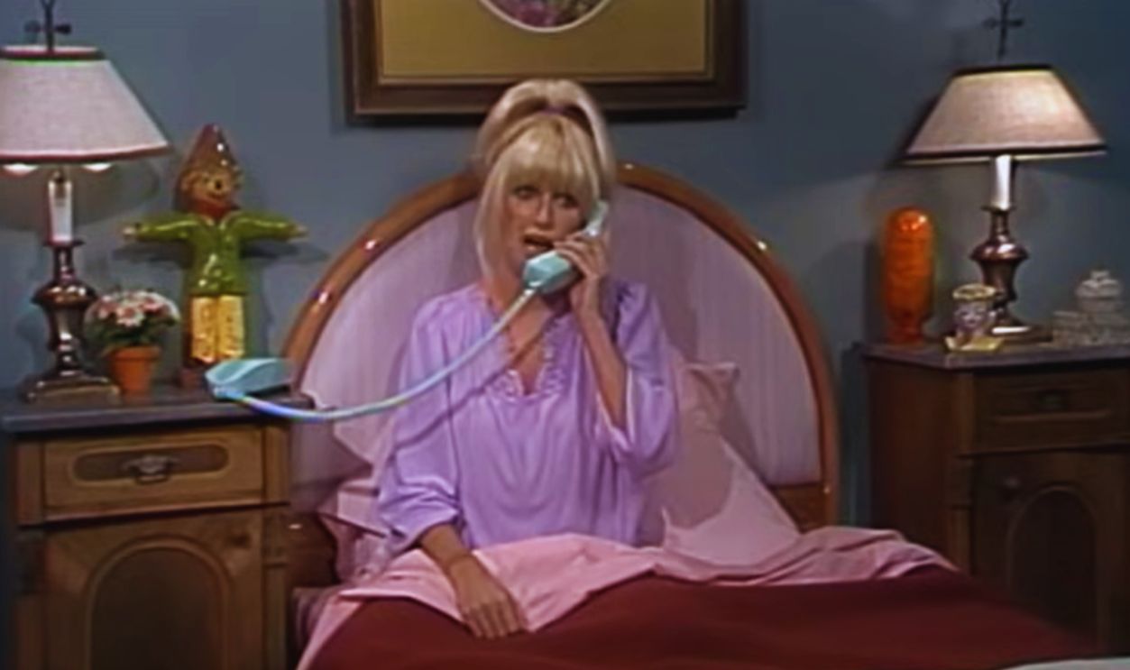 Suzanne Somers (Chrissy Snow)