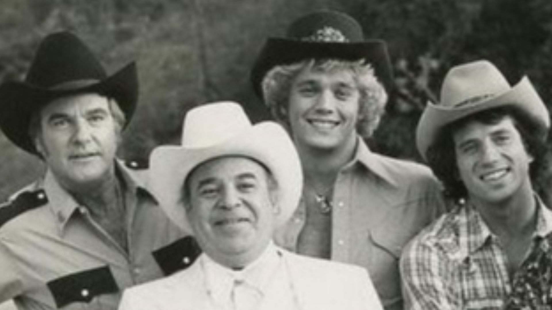 File:Dukes of Hazzard cast (1979 CBS Press photo).jpg