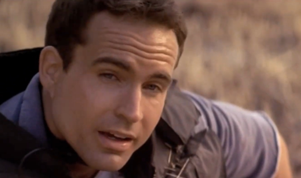 Screenshot from Speed 2: Cruise Control (1997)