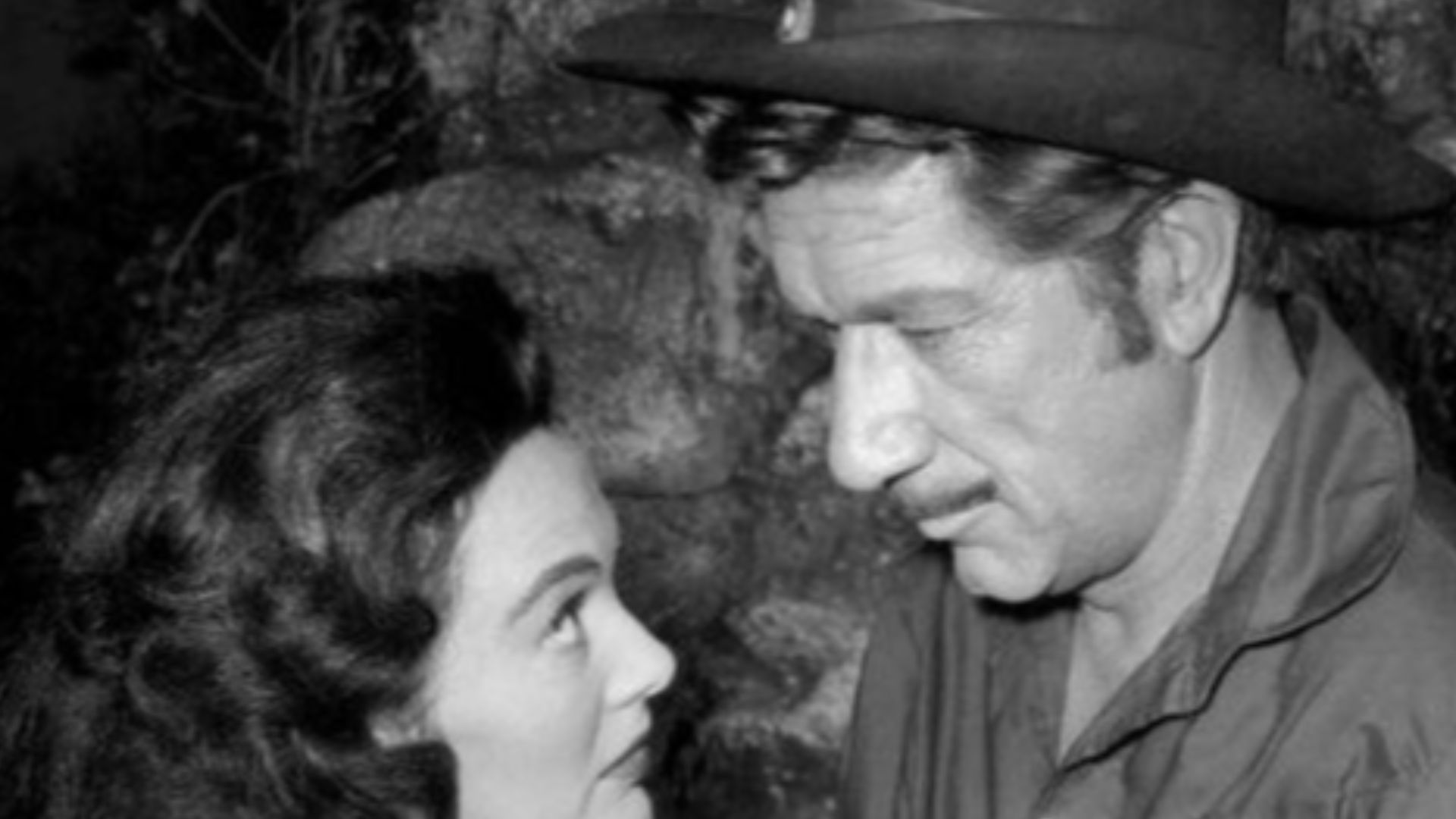 File:Patricia Medina Richard Boone Have Gun Will Travel 1960.JPG