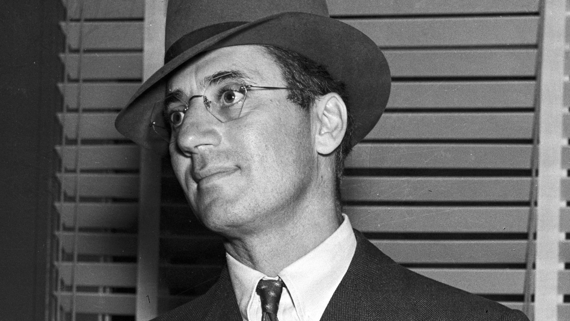 File:Groucho and Chico Marx during A Day at the Races.jpg