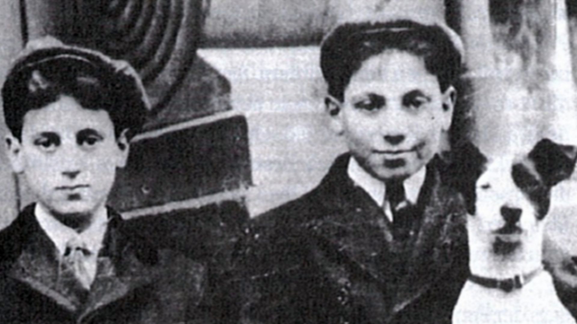 File:Groucho und harpo.jpg