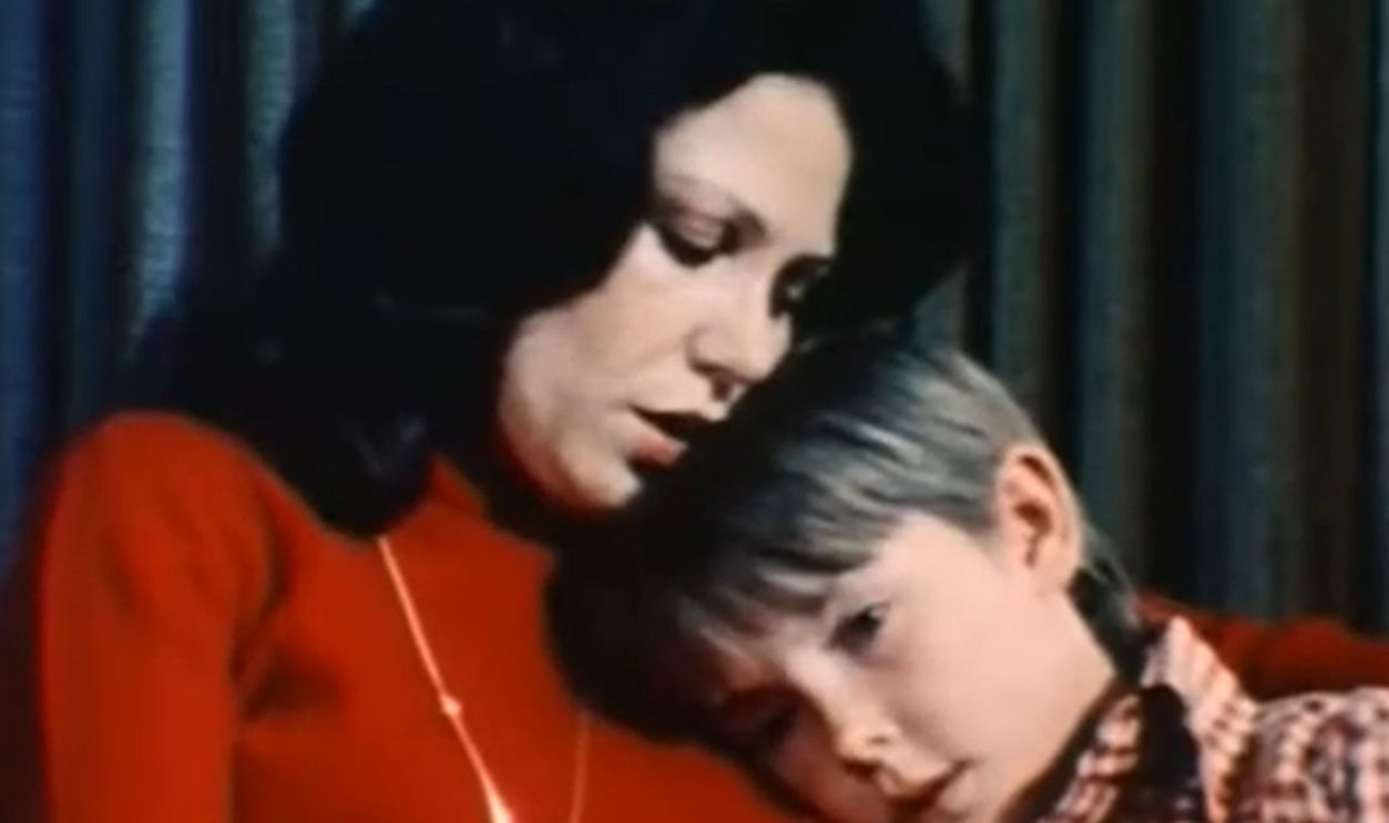 “My Dad Lives in a Downtown Hotel” (1973)