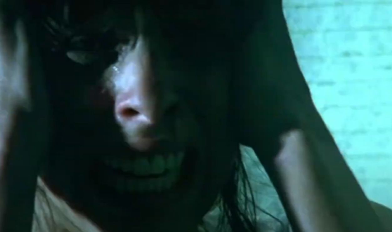 Screenshot from High Tension (2003)