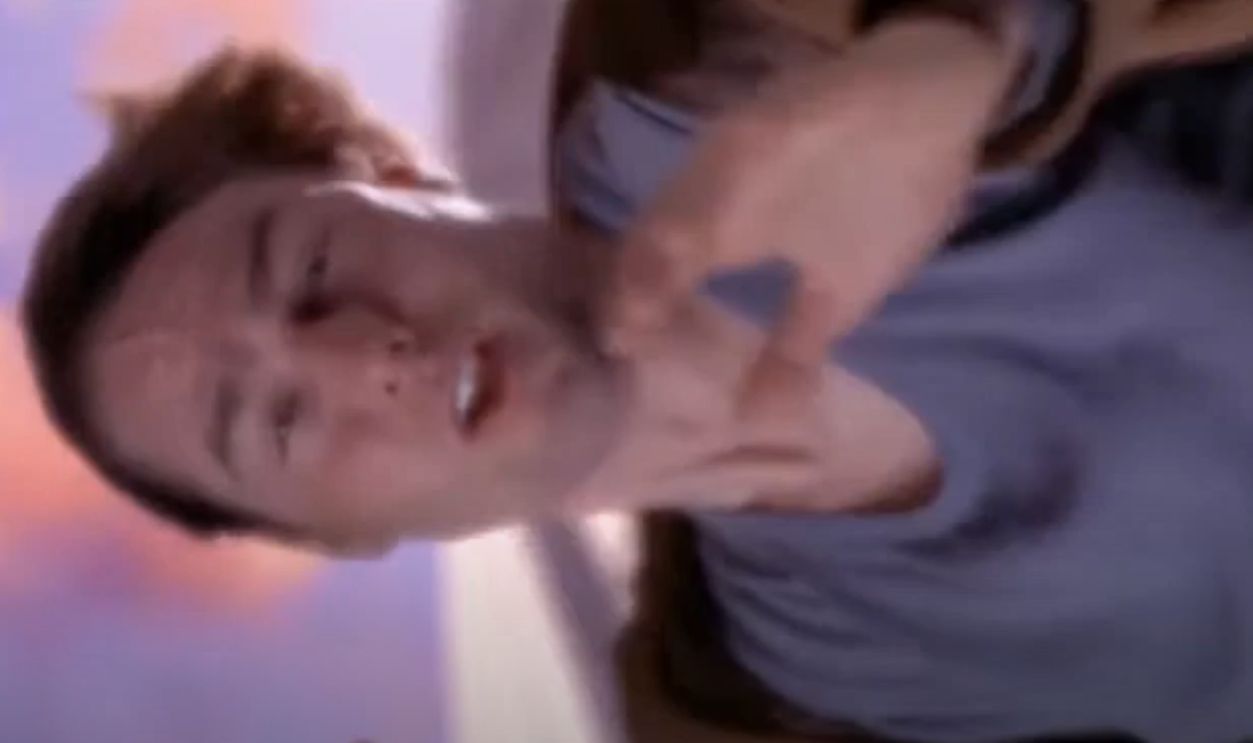 Screenshot from Vanilla Sky (2001)