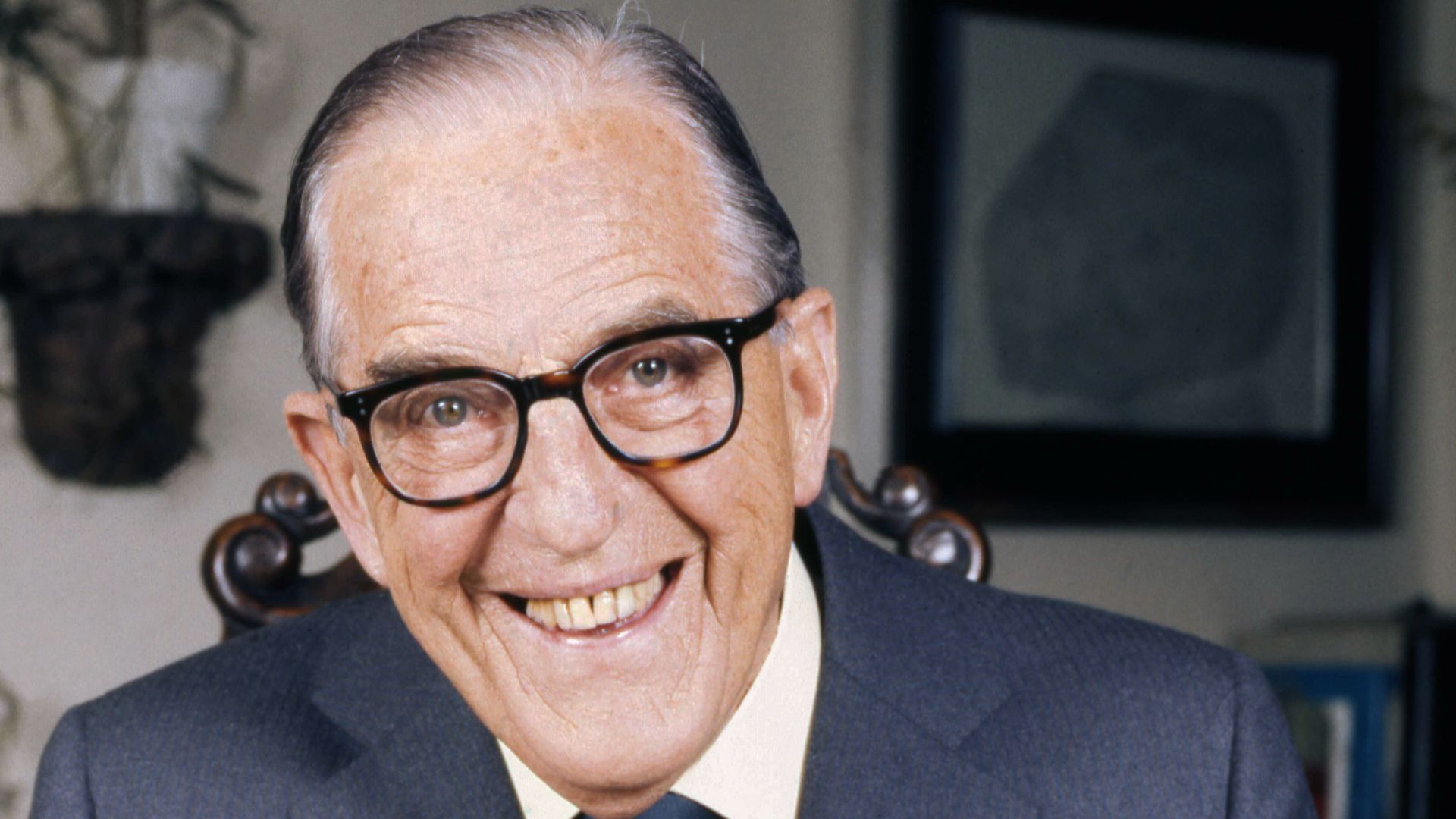 File:Stanley Holloway 2 Alan Warren.jpg