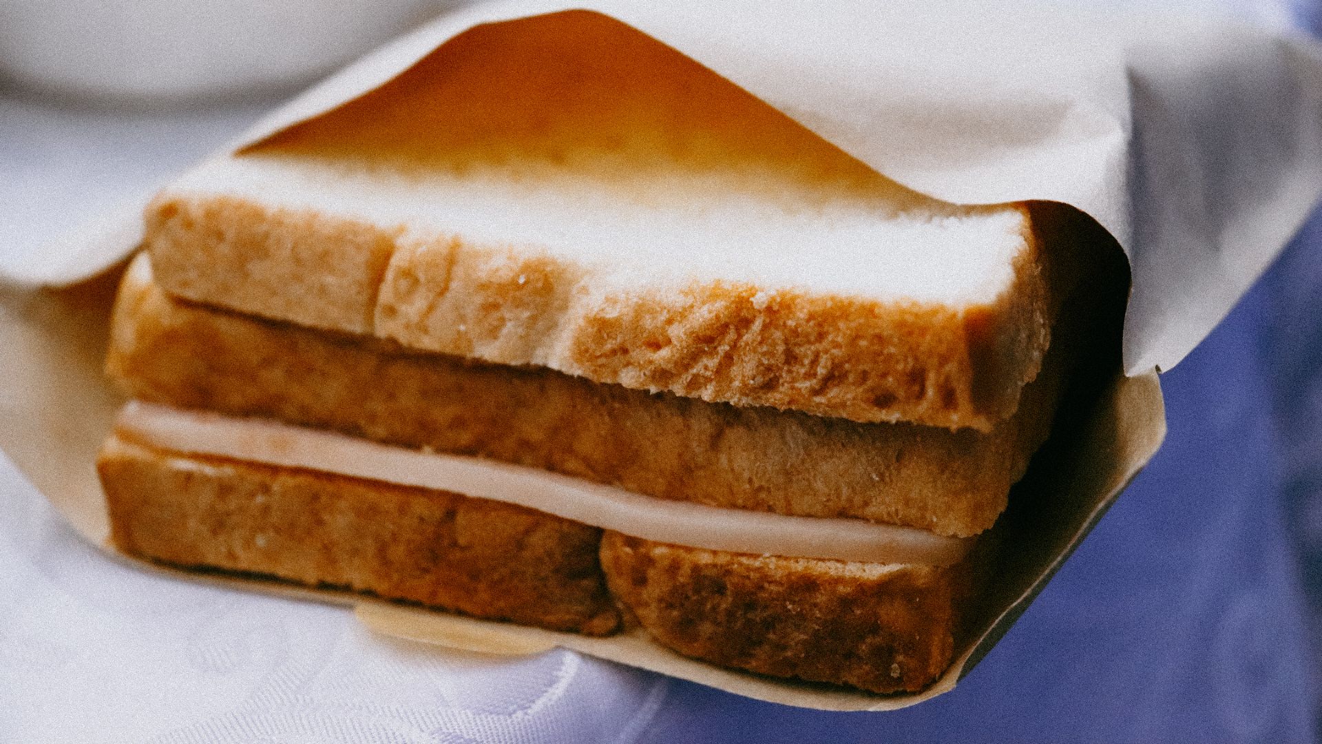 File:Classic Ham and Cheese Sanwich.jpg