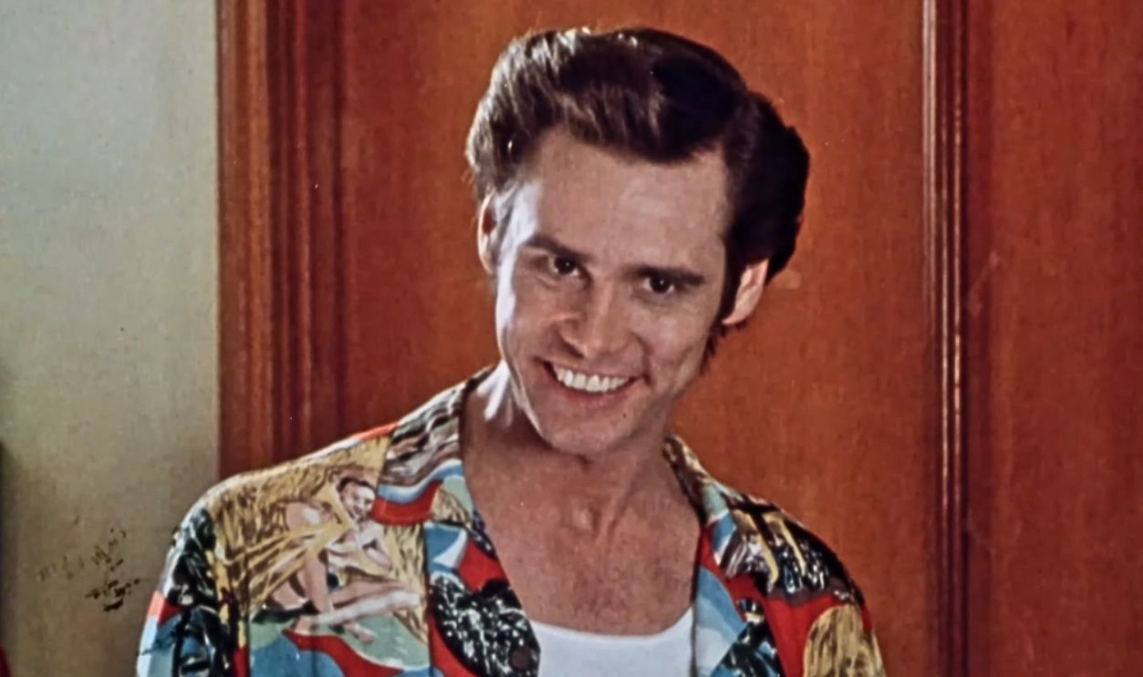 Screenshot from Ace Ventura: Pet Detective (1994)