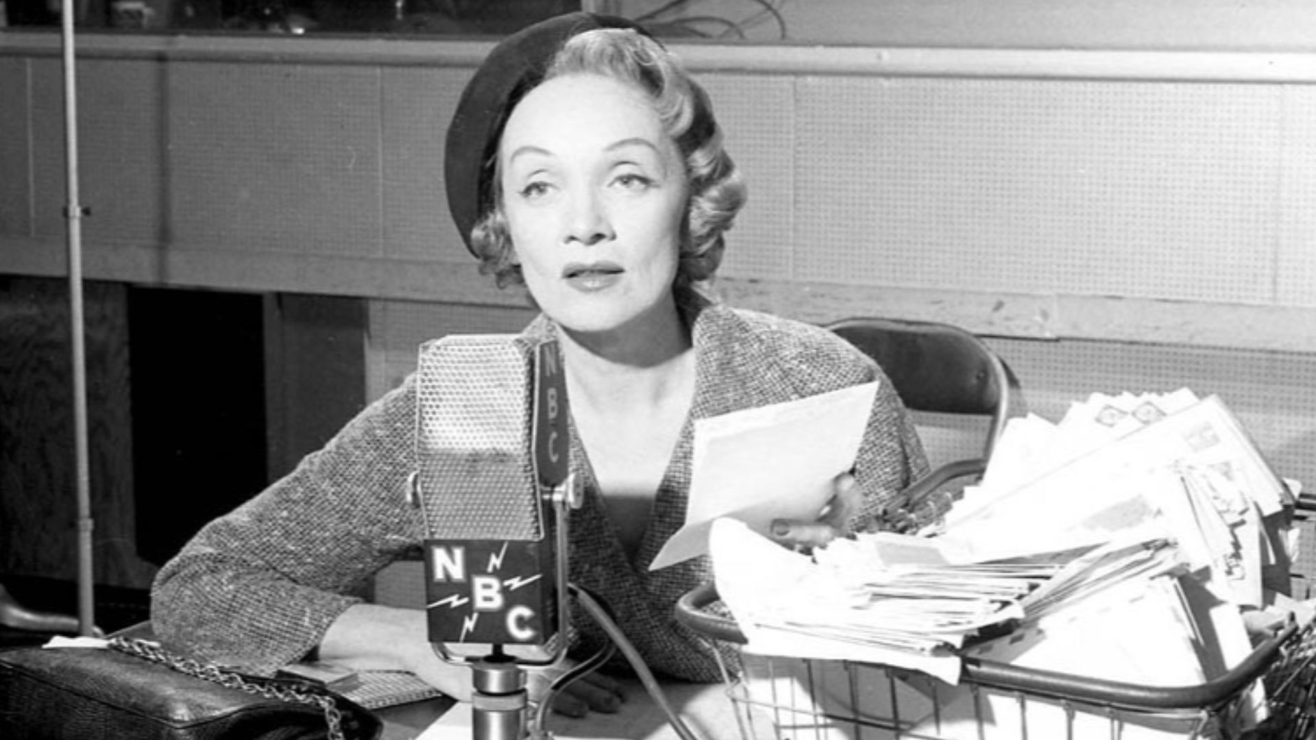 File:Marlene Dietrich Monitor NBC Radio.JPG