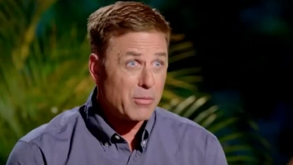 Screenshot from tv series - Temptation Island (2019-)