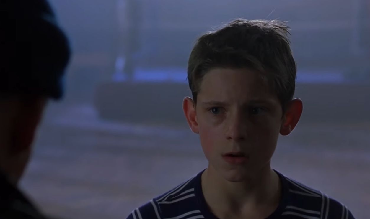 Screenshot from Billy Elliot (2000)  
