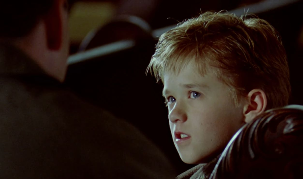 Screenshot from The Sixth Sense (1999) 