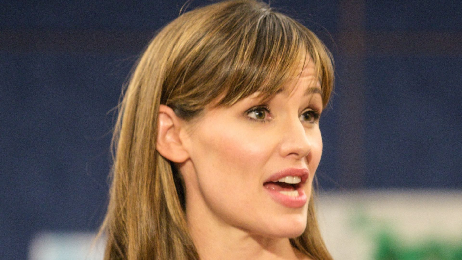 File:Jennifer Garner 2013.jpg
