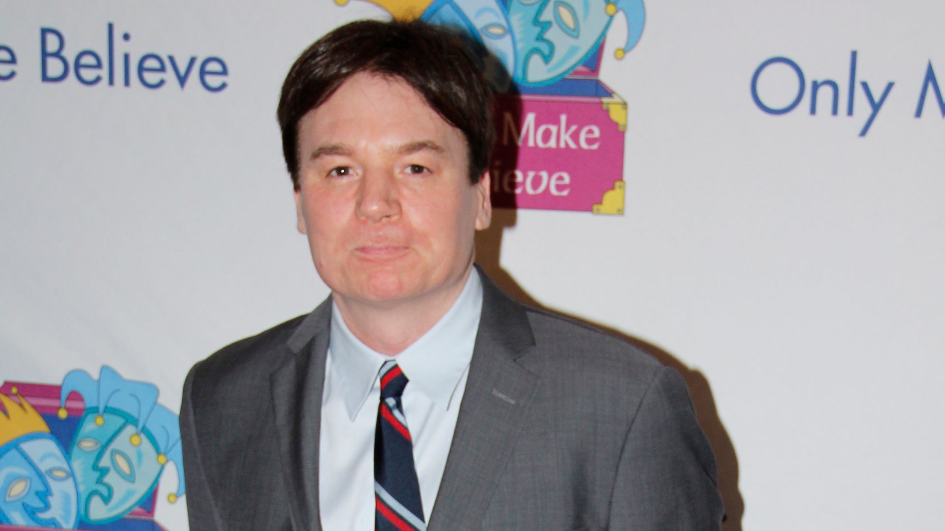 File:Mike Myers @ Make Believe On Broadway.jpg