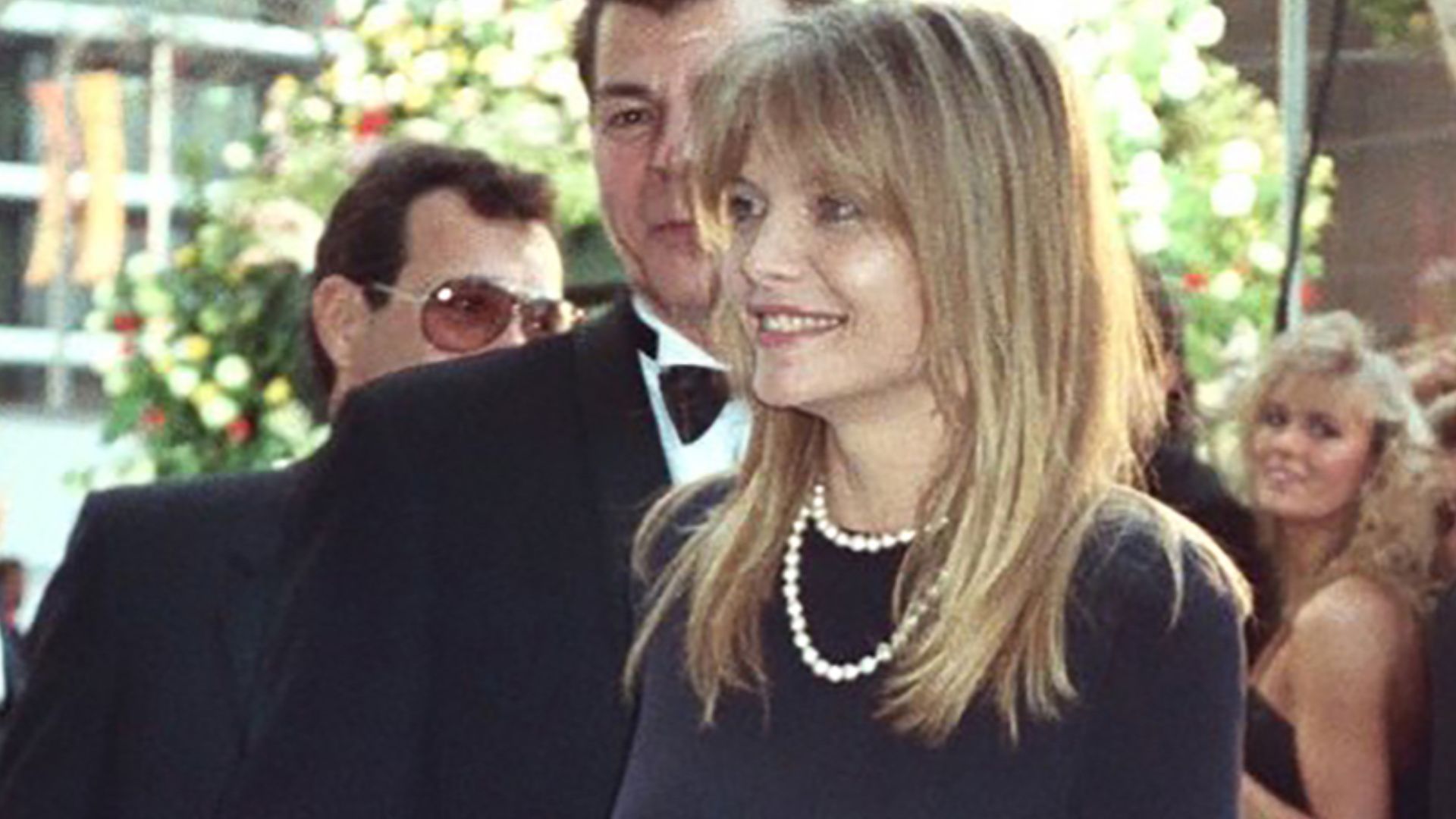 File:Michael Pfeiffer, Fisher Stevens (255274990).jpg