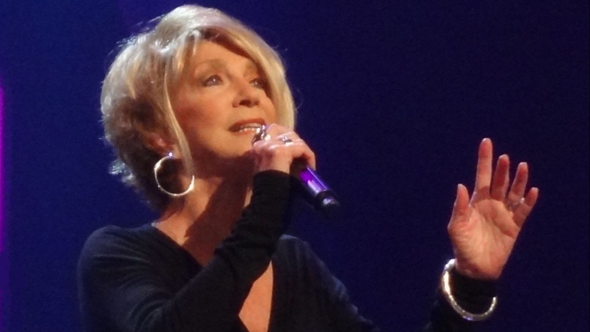 File:Jeannie Seely at the Opry.jpg