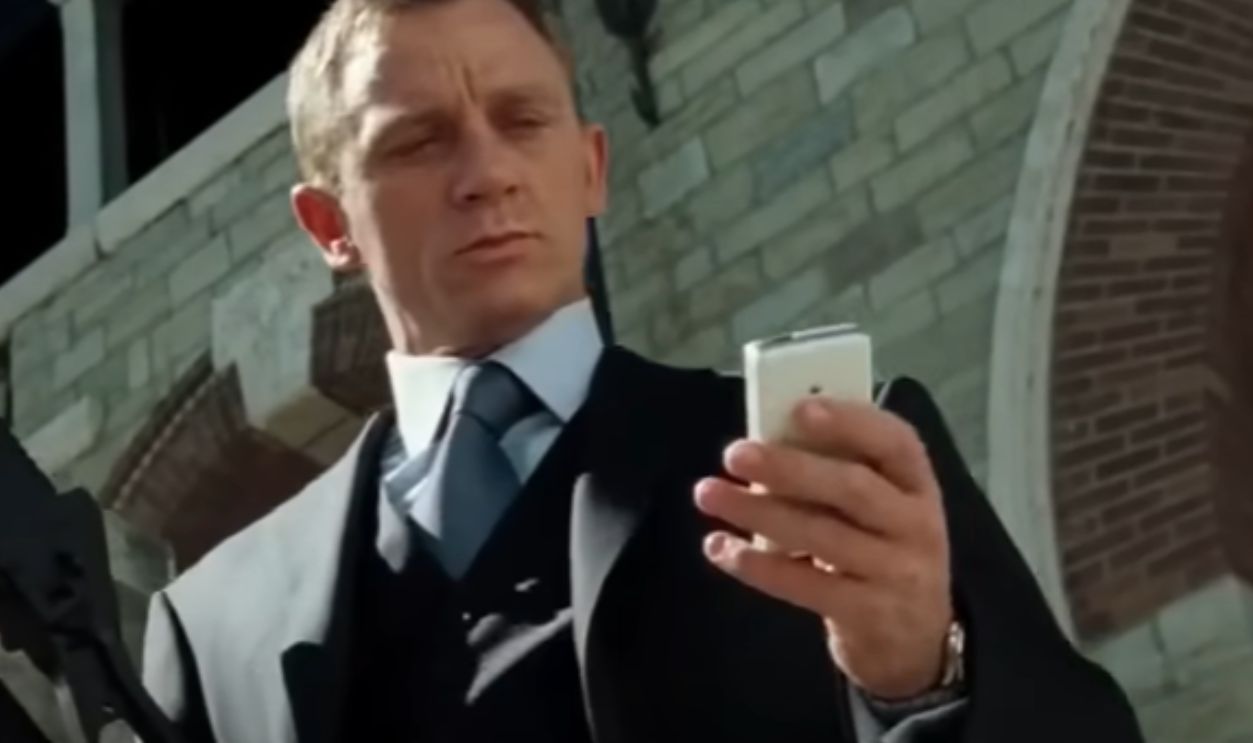 Screenshot from James Bond (1962)