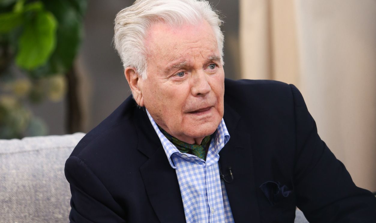 Actor Robert Wagner visits Hallmark's