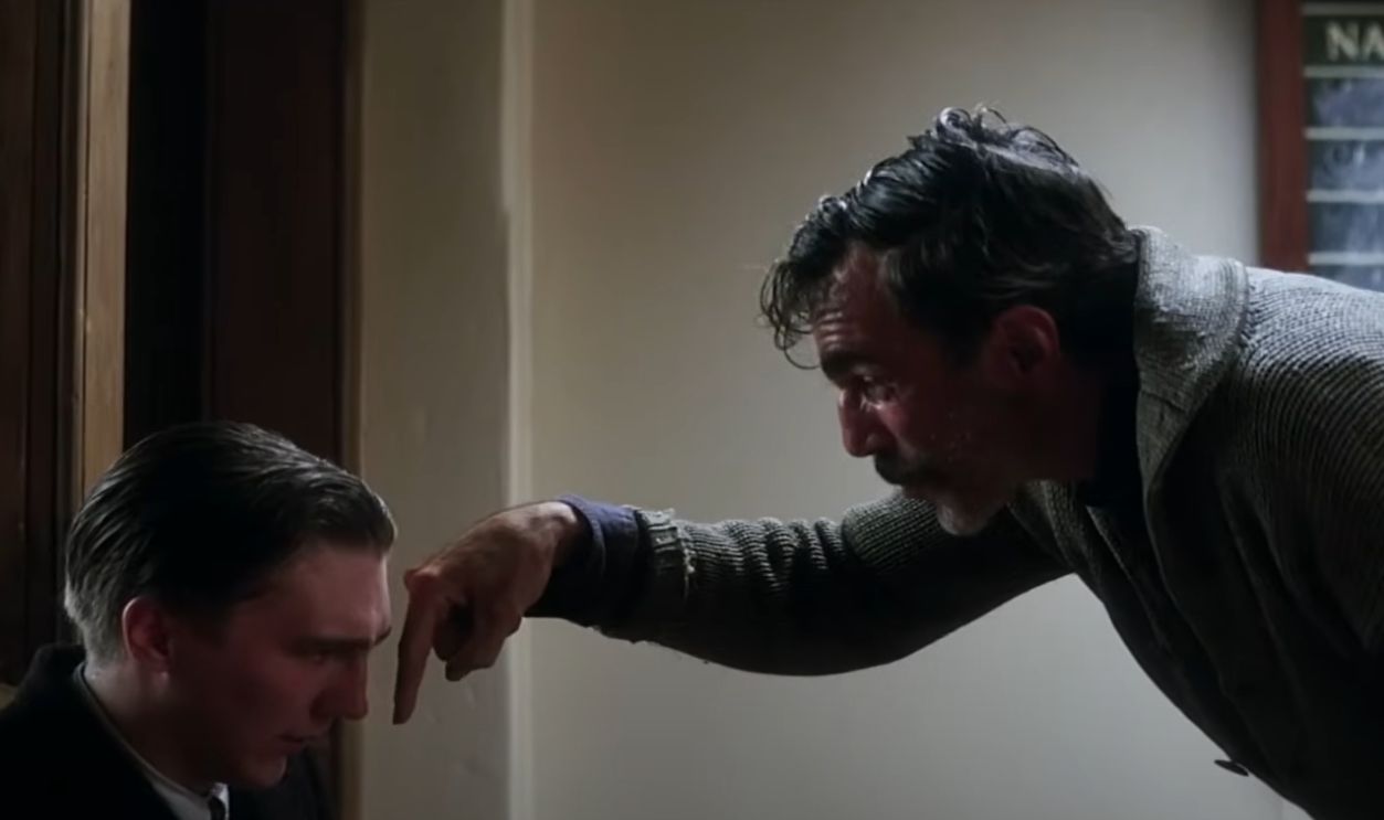 Screenshot from There Will Be Blood (2007)