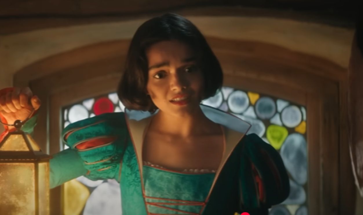 Screenshot from Snow White (2025)