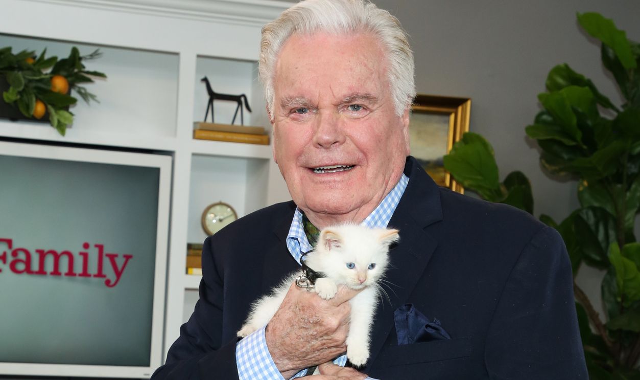 Celebrities Visit Hallmark's