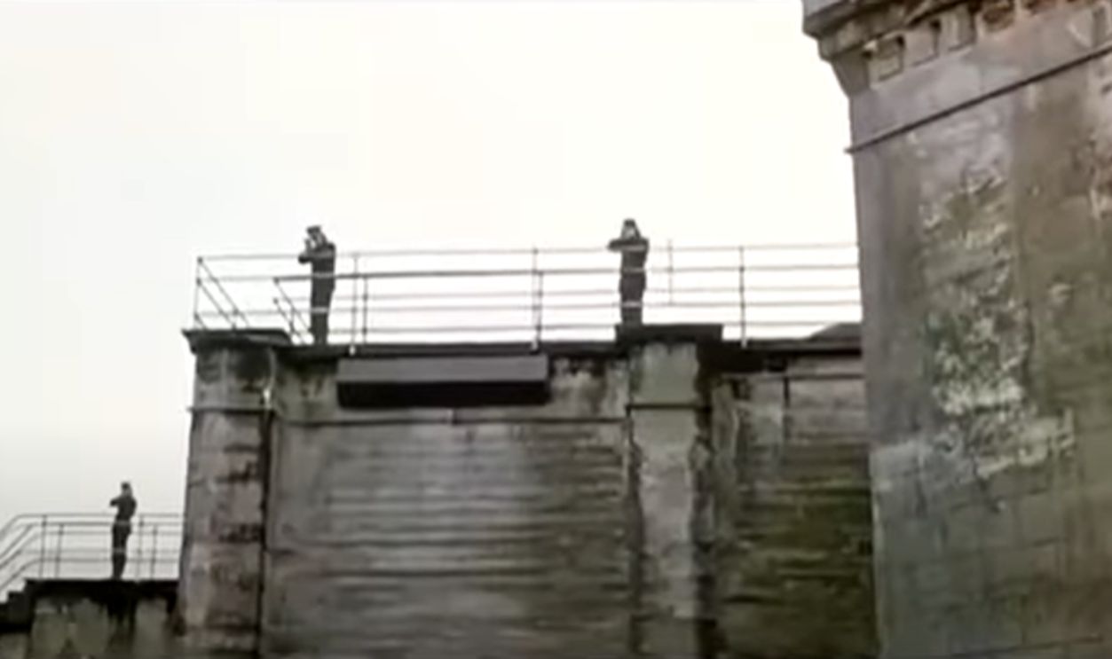 Untitled Design - 2025-09-05T193126.099