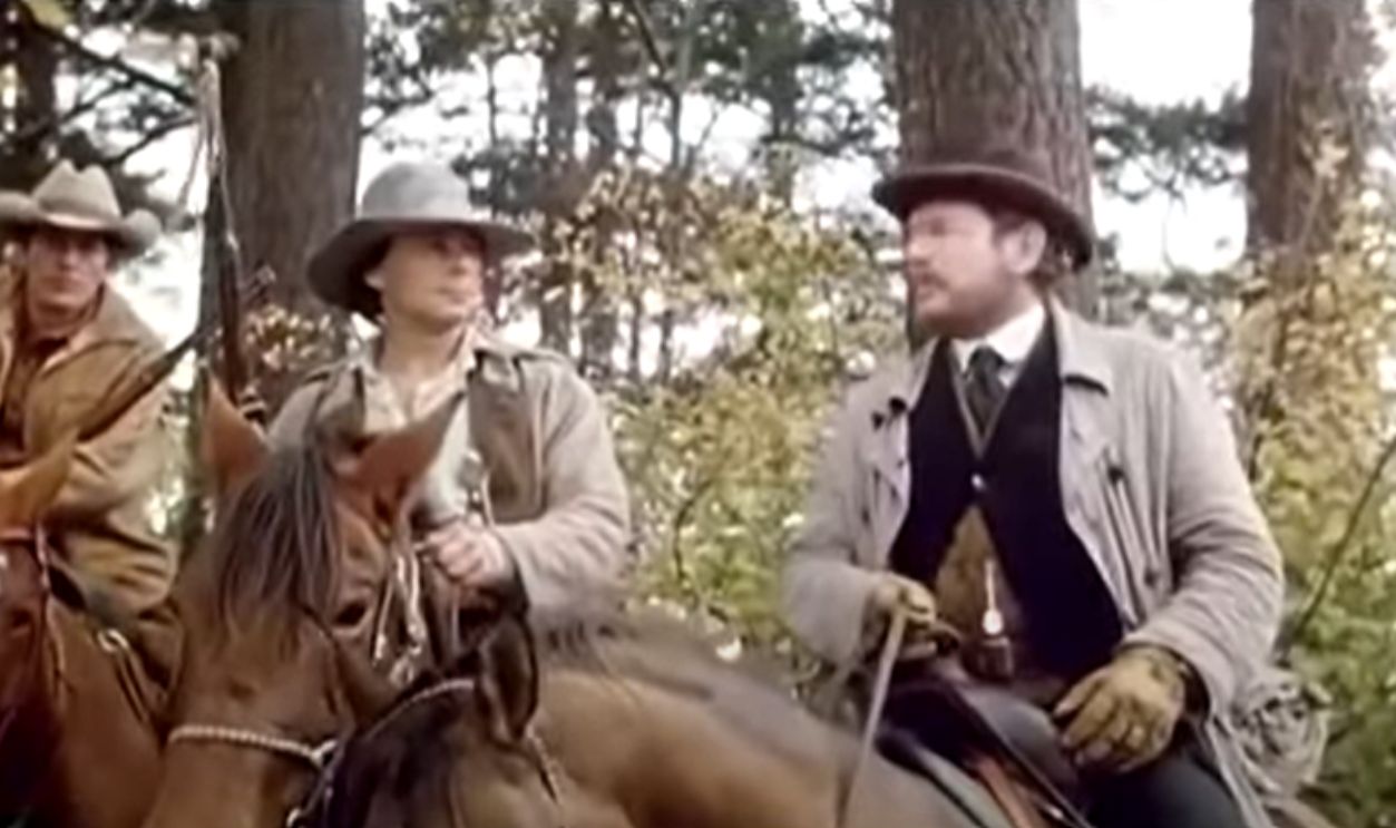 Untitled Design - 2025-09-05T213701.313