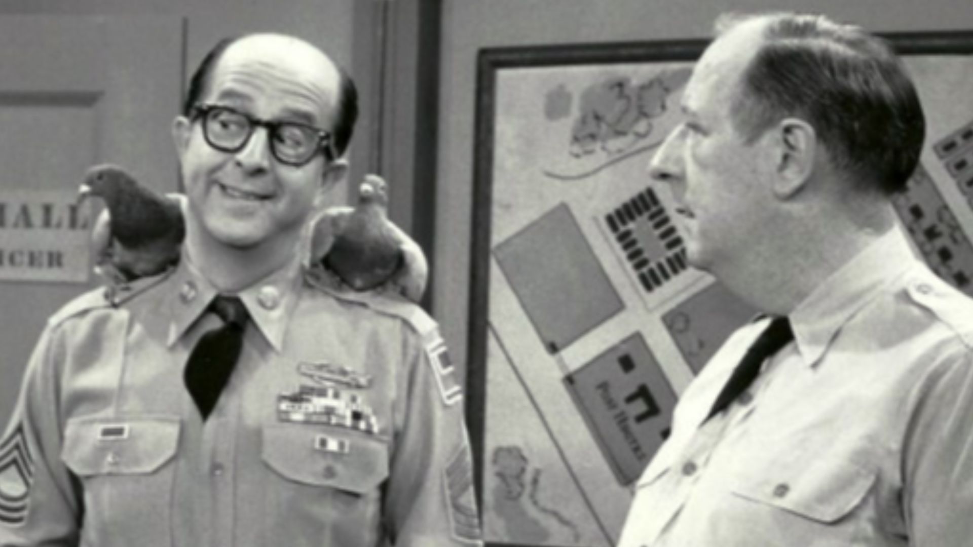 File:Phil Silvers Paul Ford Bilko racing pigeons 1958.JPG