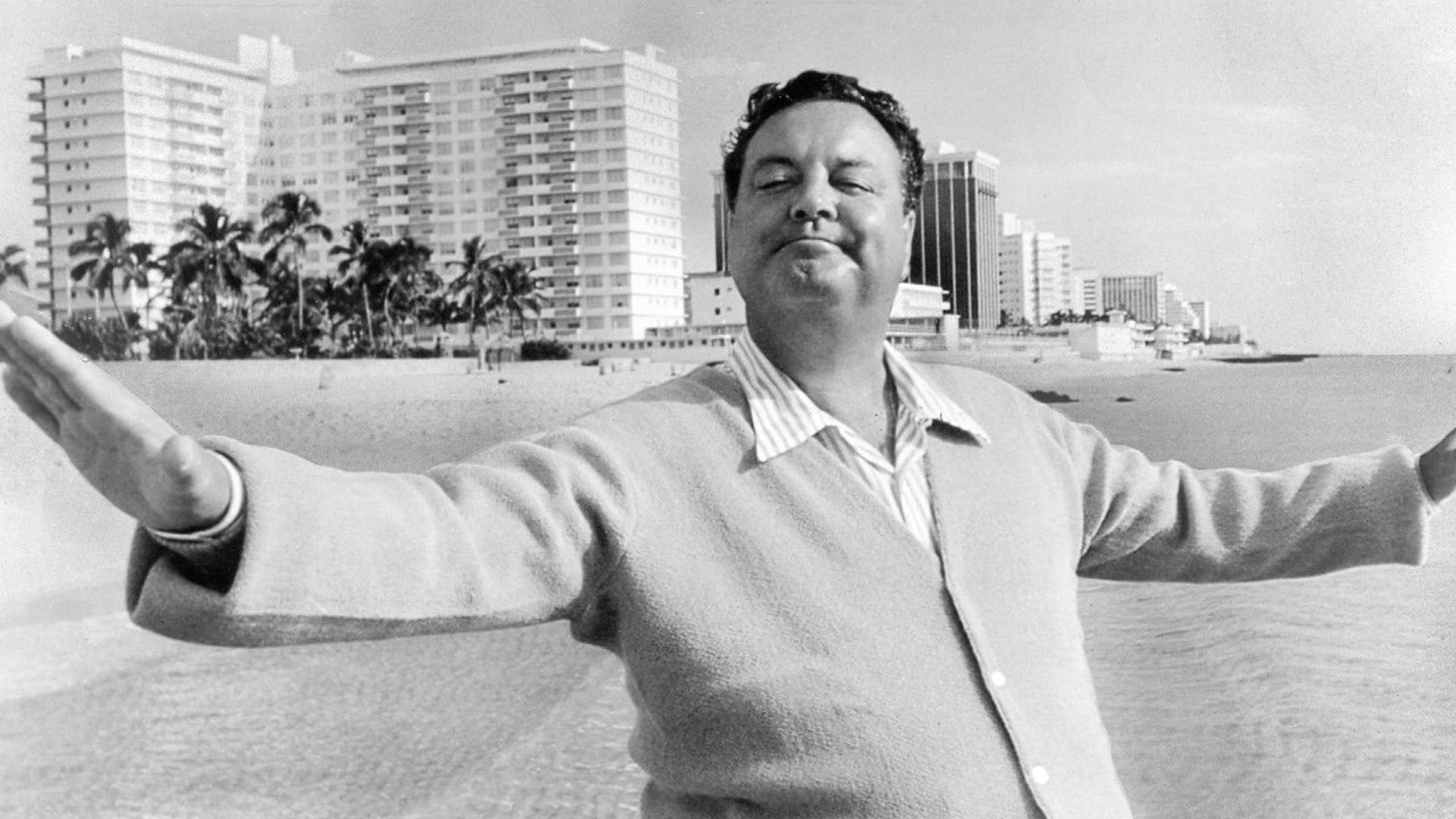 File:Jackie Gleason Miami Beach 1968.JPG