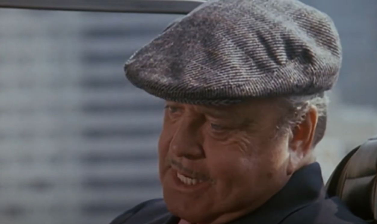 Screenshot from Nothing in Common (1986)