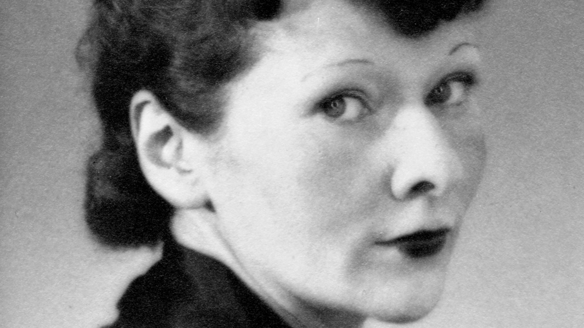 File:Ella van Heemstra 1930s.jpg