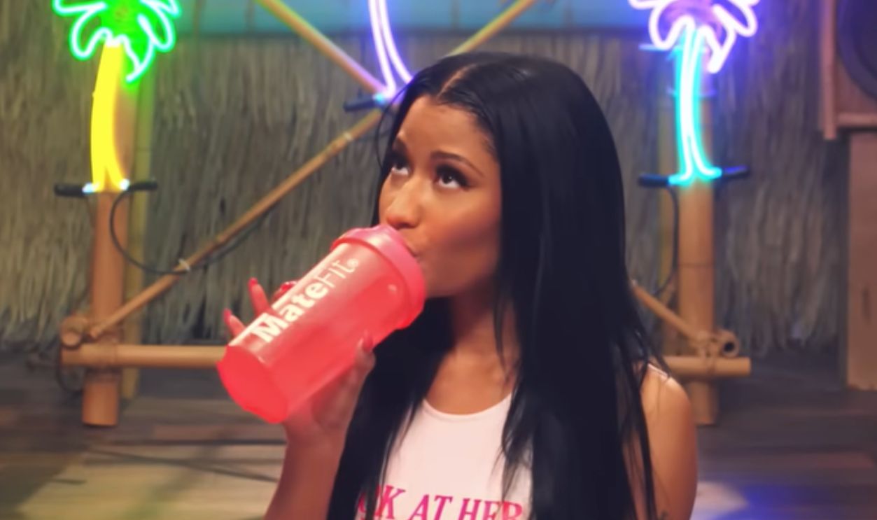 Screenshot from Anaconda, Republic Records (2014)