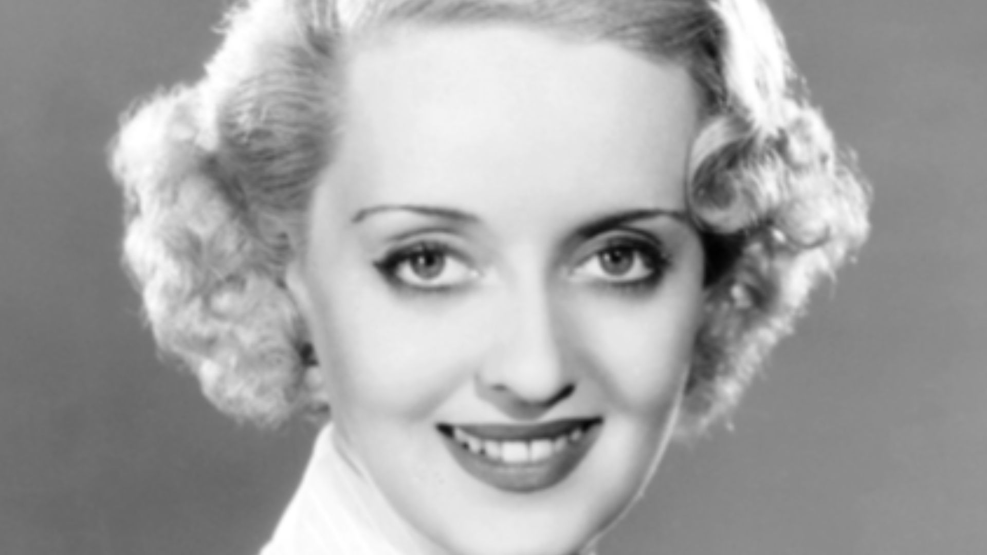 File:BetteDavis1935.jpg
