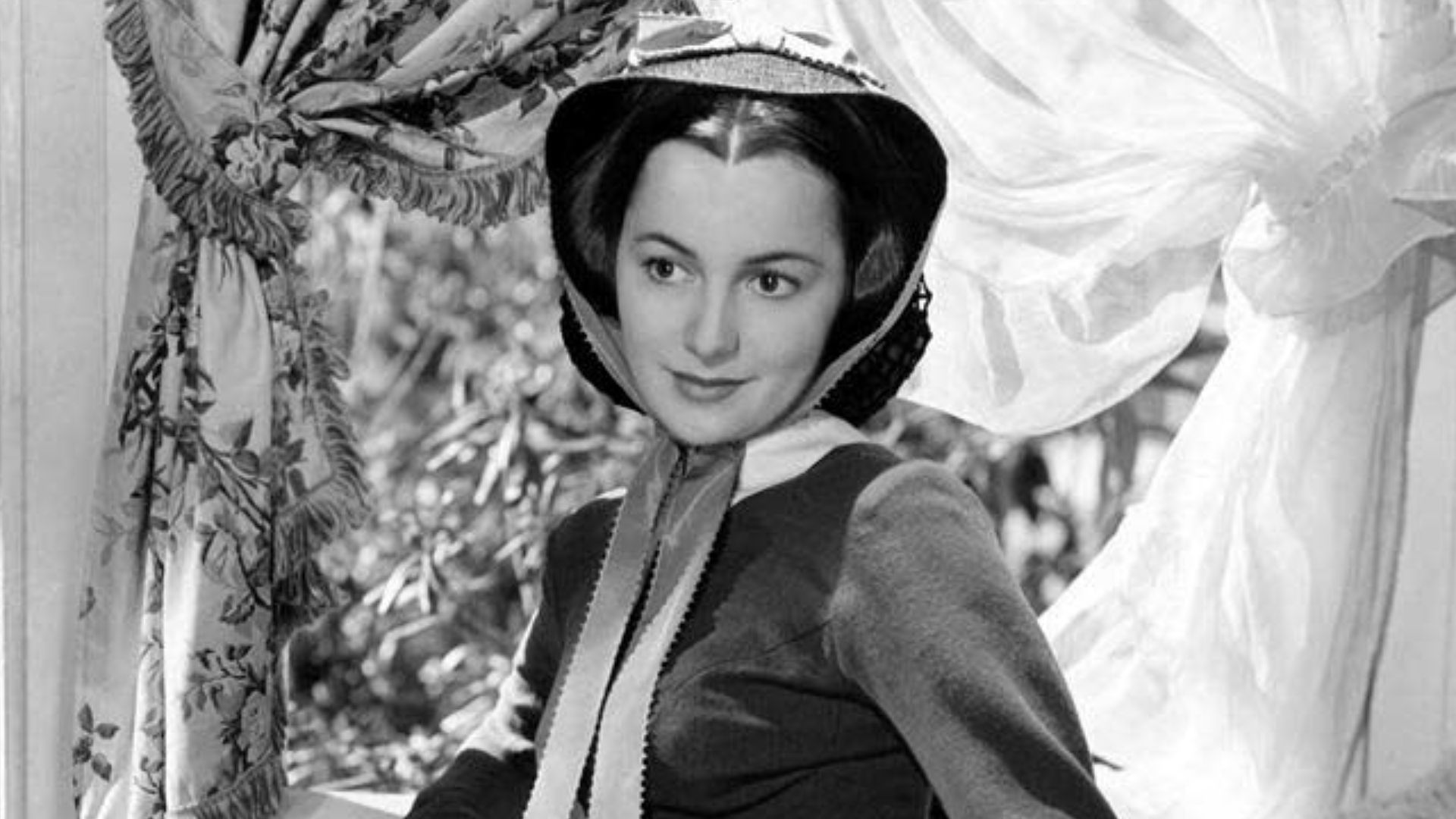 File:Olivia de Havilland Publicity Photo for Gone with the Wind 1939.jpg